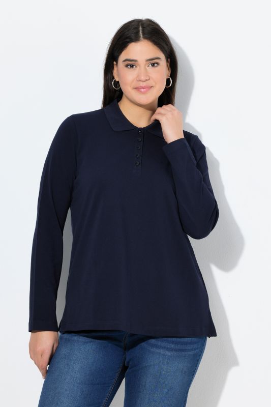 Блуза с яка и копчета на деколтето