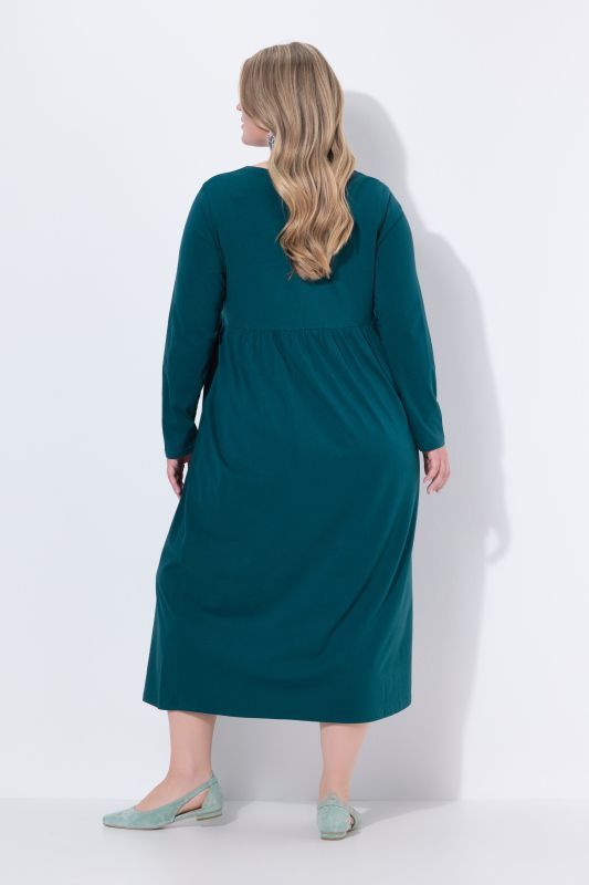 Рокля с джобове