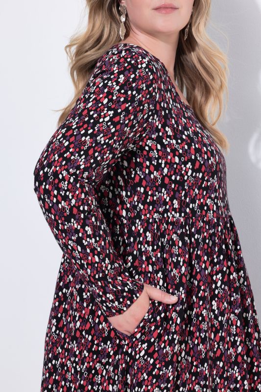 Рокля с графичен принт и джобове