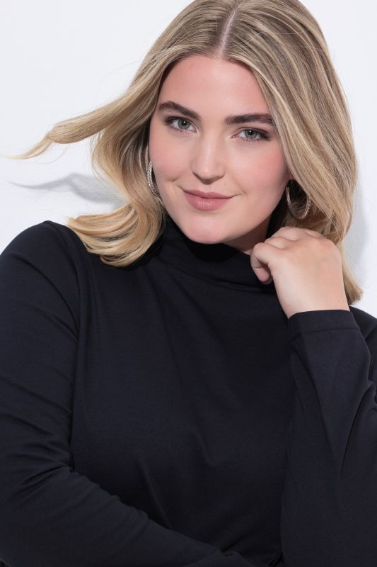 Turtleneck A-Line Knit Tunic