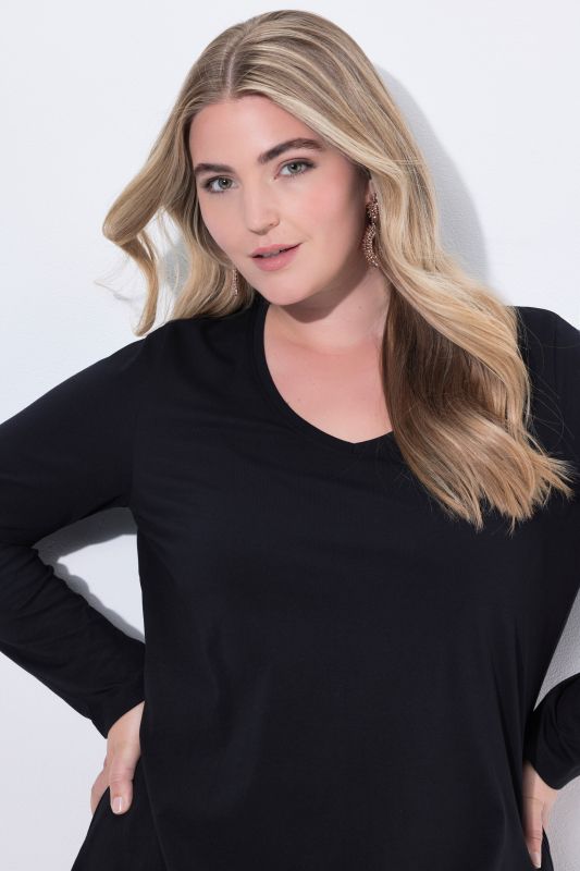 Туника с джобове