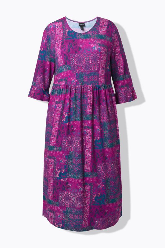 Рокля с пач принт