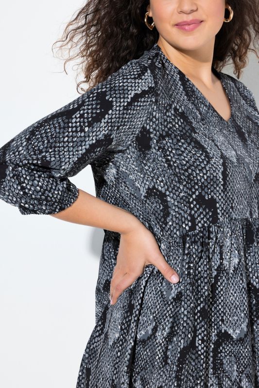 Рокля с животински принт