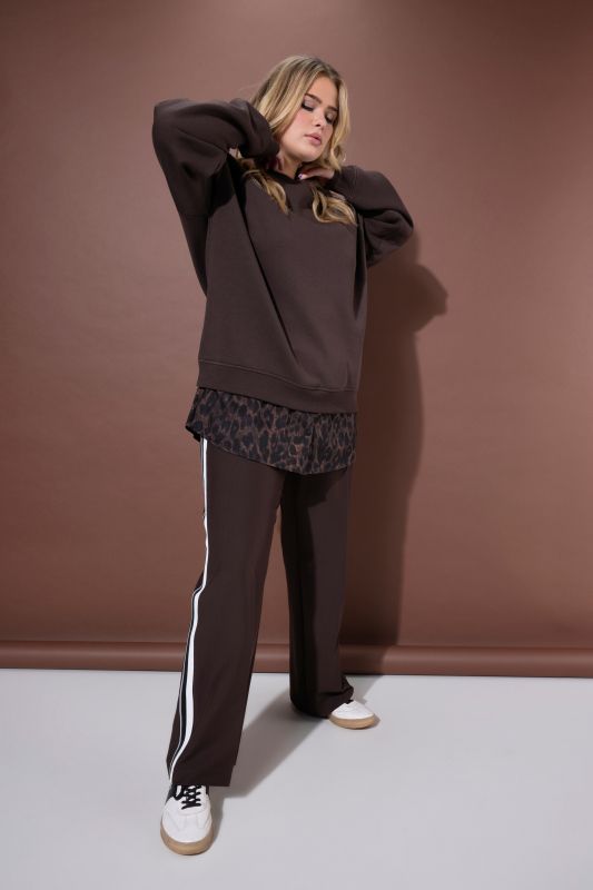 Суитчър с леопардов принт