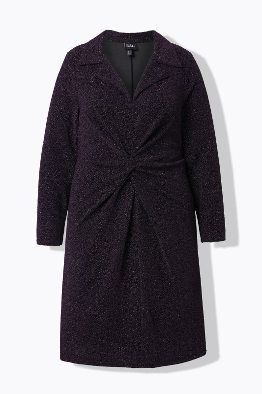 Рокля с бляскав акцент