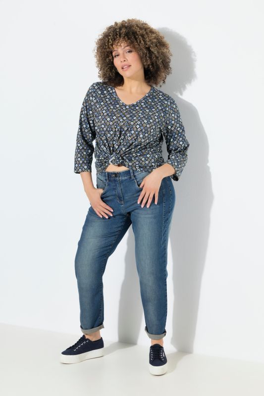 Дънки тип Boyfriend с декоративни шевове