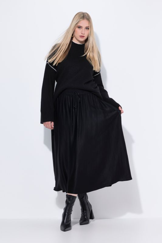 Пола елегантна сатенена