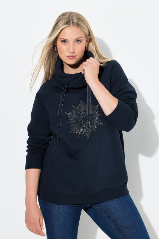 Суитчър с бляскави снежинки