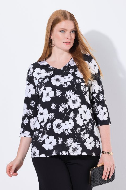 Тениска с принт на цветя