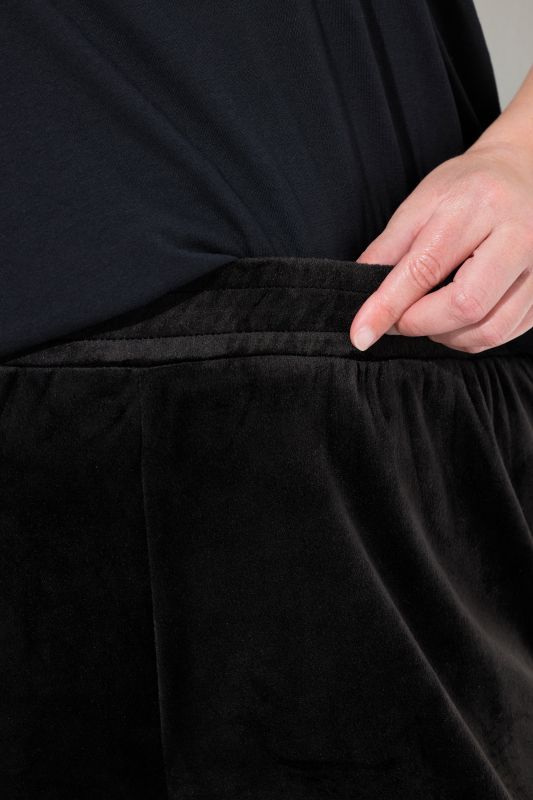 Панталон с велурена визия и еластична талия