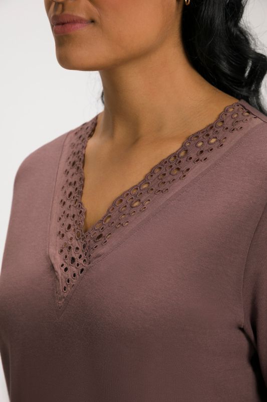 Пижама с акцент на една кука