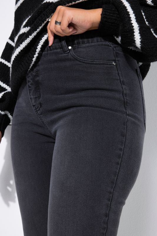 Дънки тип Mom еластични