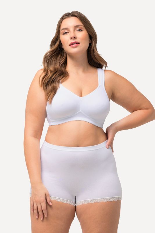 Бикини с крачол комплект от 3 броя с дантела