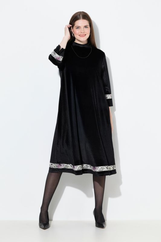 Velvet Floral Trim Necklace Dress