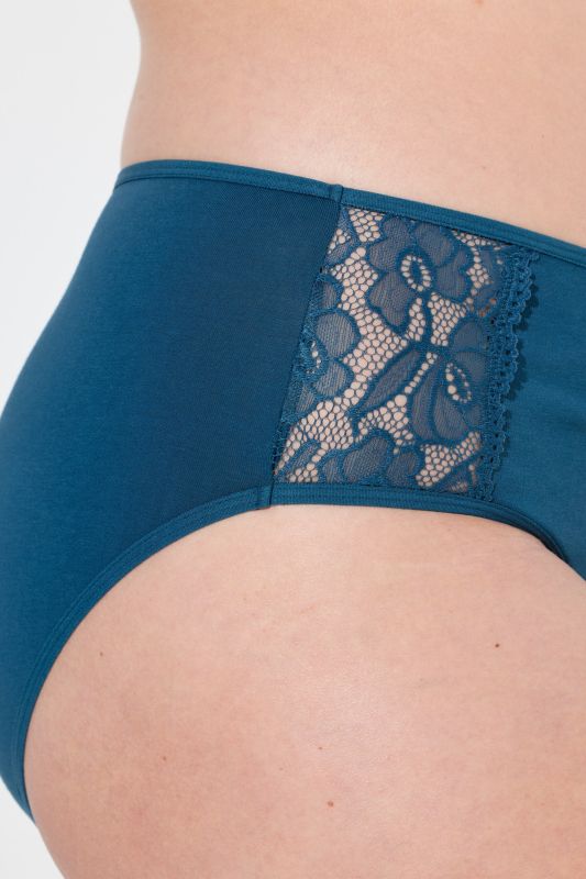 3 Pack of Panties- Lace Insert