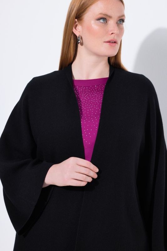 Жилетка плетена с ресни на подгъва