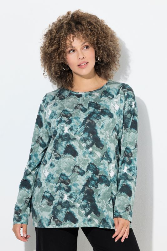 Тениска с абстрактен принт