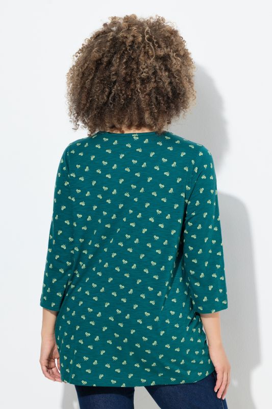 Тениска с принт на цветя