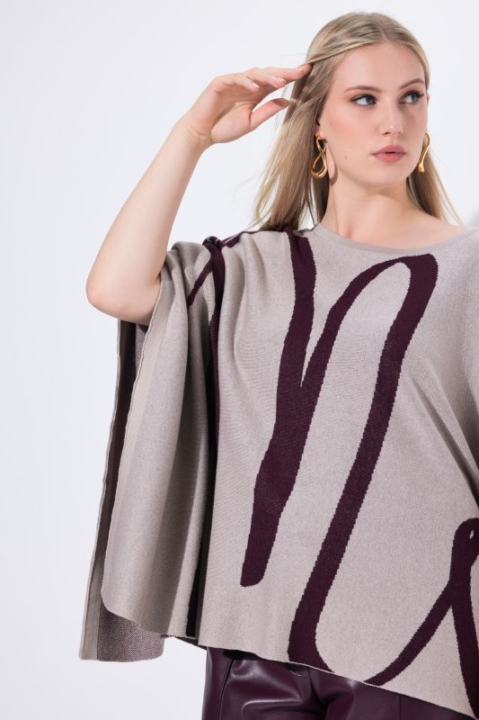 Пончо с рисуван принт