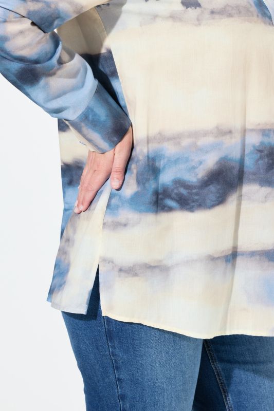 Туника с батиков принт