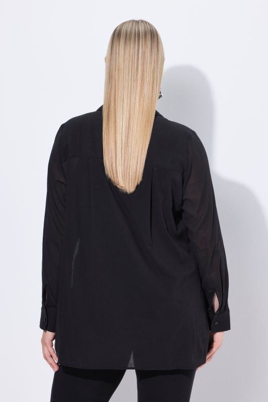 Риза с бляскави камъчета