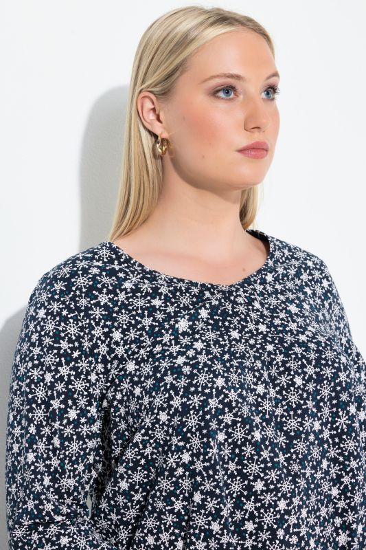 Тениска с принт на снежинки