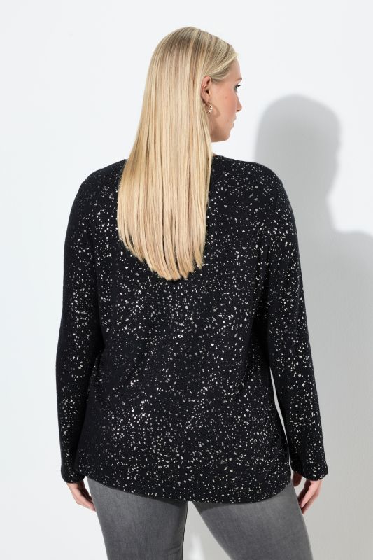 Суитчър с метални снежинки