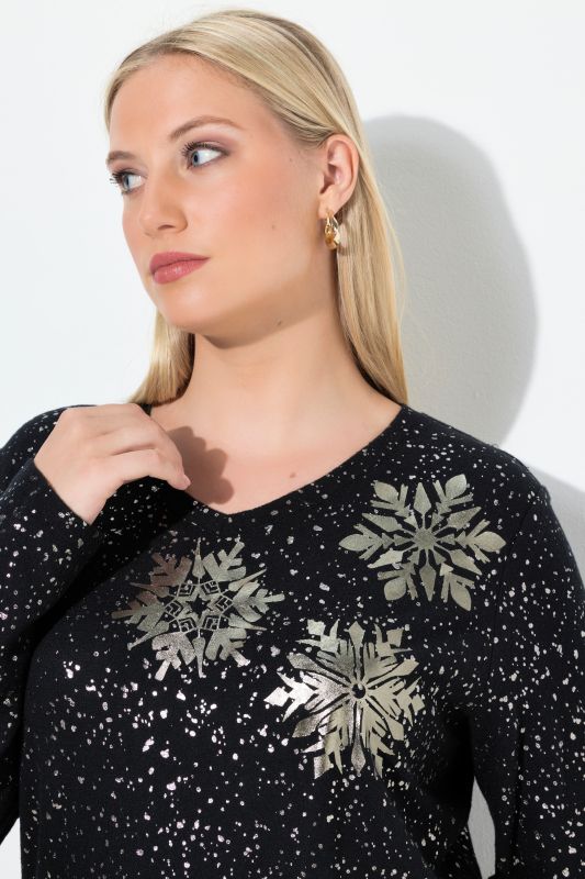 Суитчър с метални снежинки