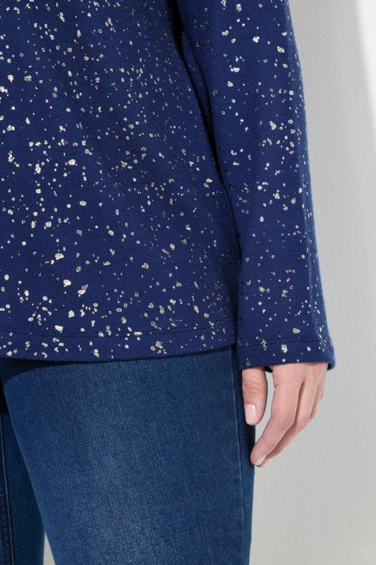 Суитчър с метални снежинки