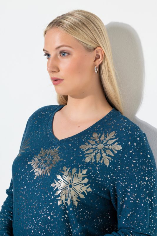 Суитчър с метални снежинки