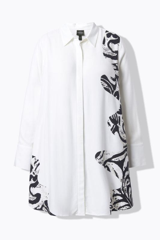 Риза с графични мотиви