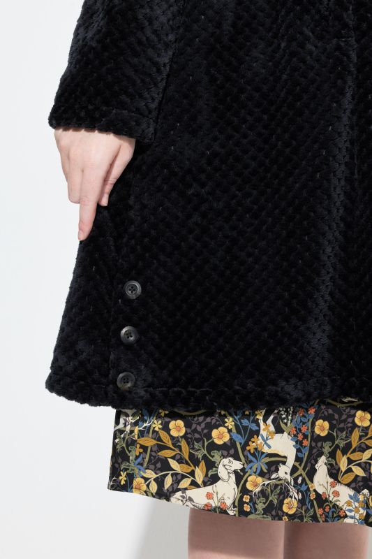 Яке от мека, плюшена материя