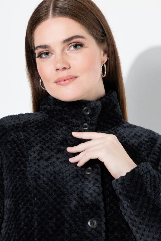 Яке от мека, плюшена материя