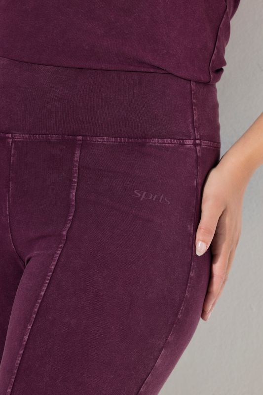 Клин с винтидж визия