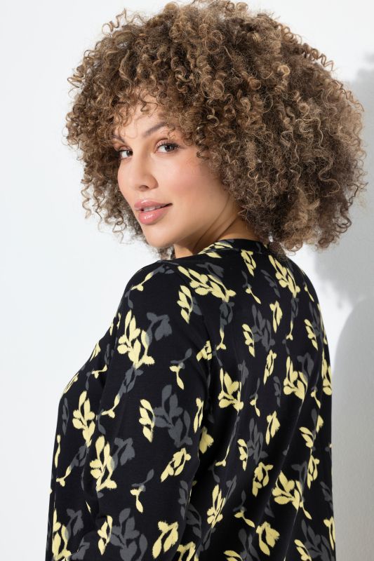 Рокля с флорален десен