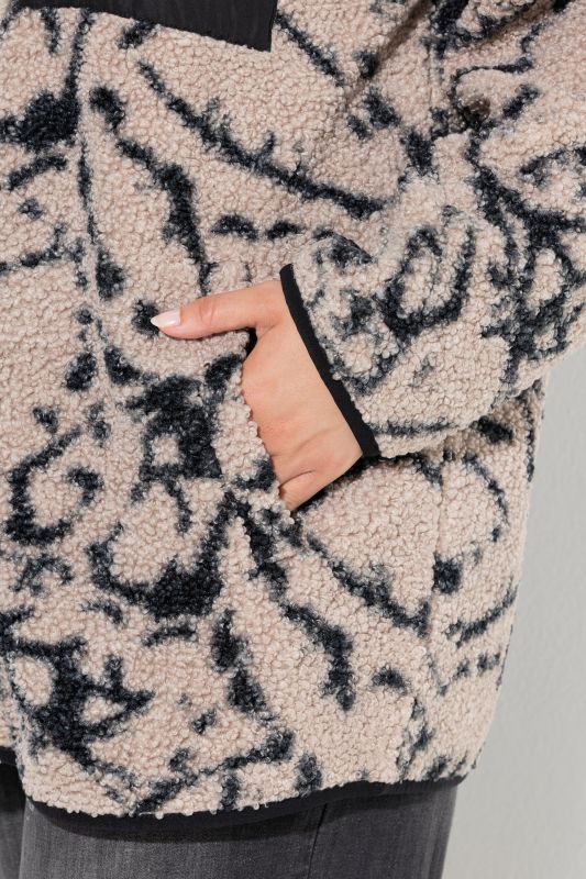 Яке с мраморен принт