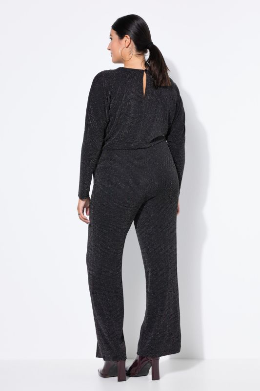 Гащеризон с бляскави детайли