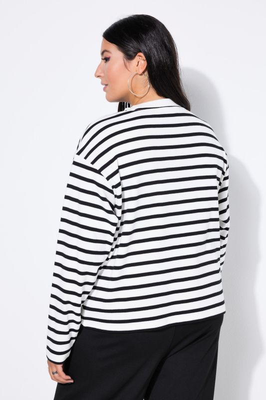 Суитчър с райета