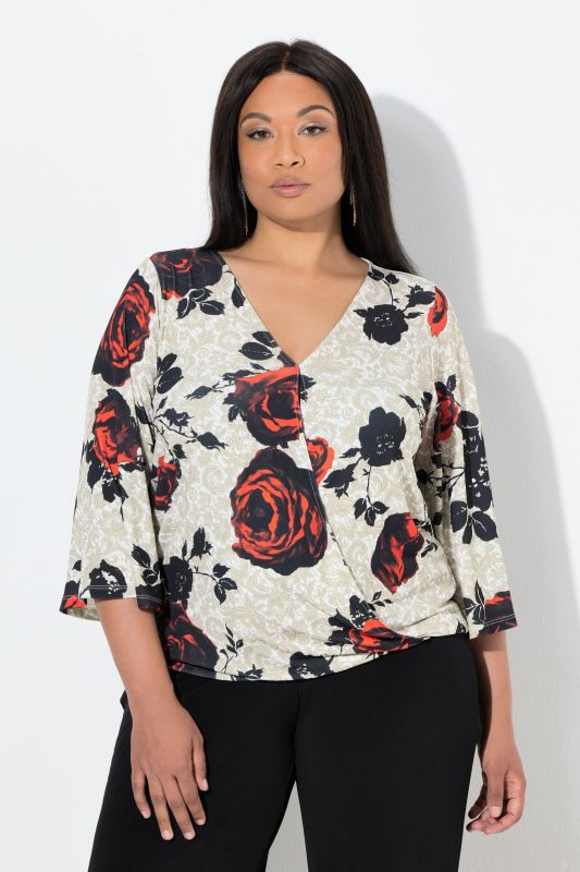 Блуза с принт на рози