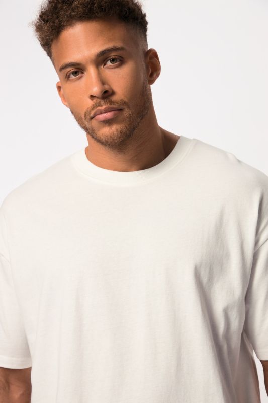 Тениска STHUGE разкроена