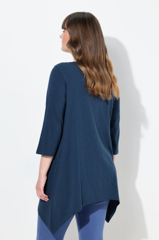 Тениска с графичен принт