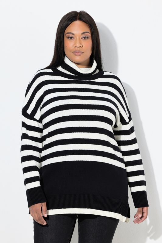 Пуловер с райета 