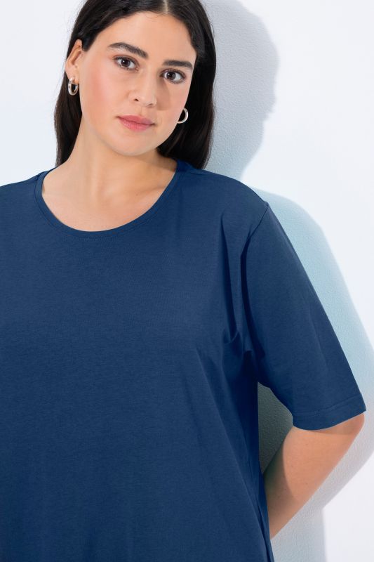 Basic Round Neck Short Sleeve Relaxed Fit  Tee