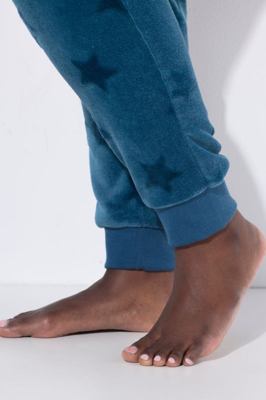 Панталон от велур домашен