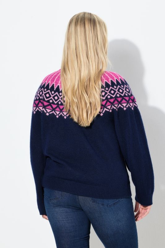 Жилетка плетена с алпийски райета