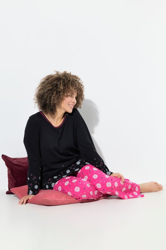 Пижама със снежинки