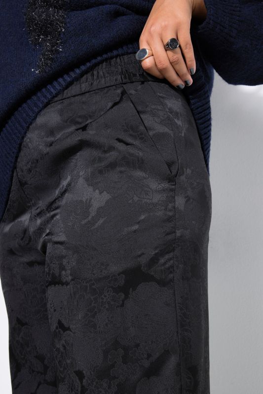 Панталон с флорален десен