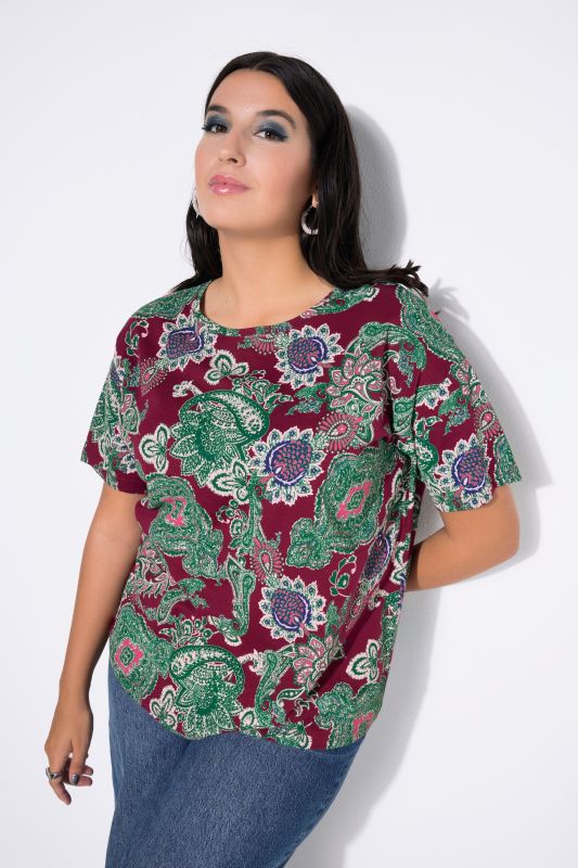 Тениска с пейзли принт