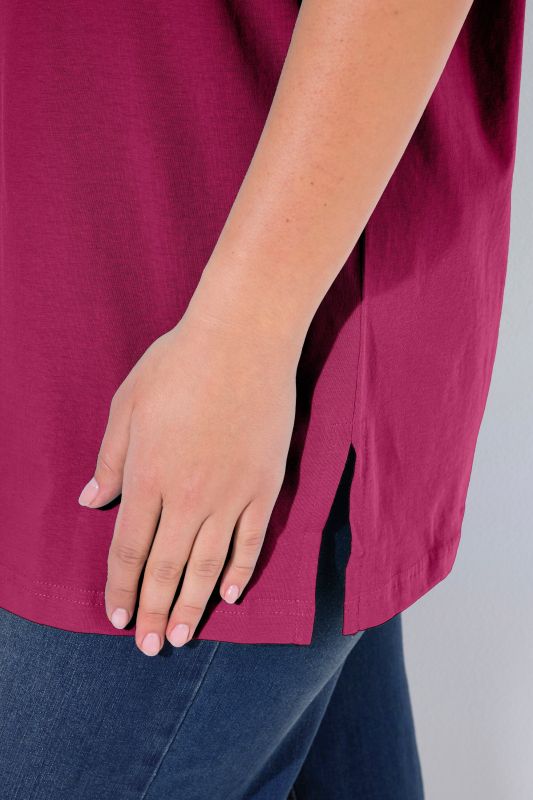 Basic V-Neck Relaxed Fit Short Sleeve Tee