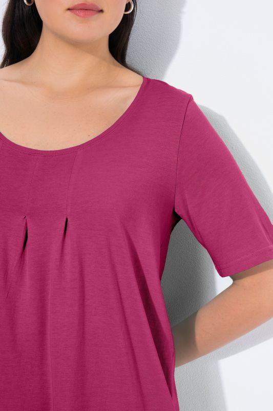 Essential Front Pleat Tee